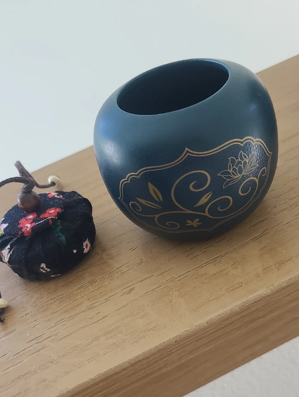 Teal Ceramic Tea Set with Gold Motif - Travel Case